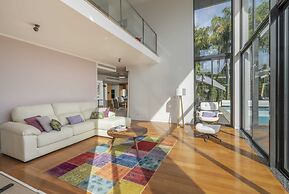 Pool, sun and sea View - Villa das Quebradas