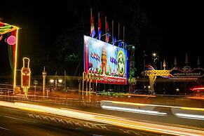 Lucky Courtyard Boutique Pool Villa