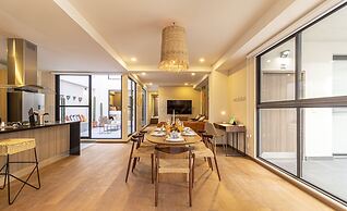 Casa Colima by Kukun