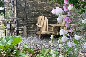 1 Bed-cottage-parking-patio-close to Coasts