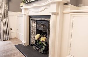 Stunningly Refurbished 1 bed Home on the N/e Coast