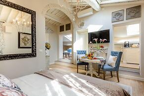 Moro Studio Suite in Lucca