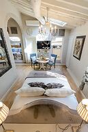 Moro Studio Suite in Lucca