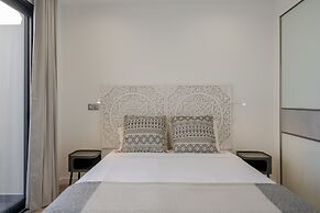 With Pool and Superb sea View - Villa Candelária