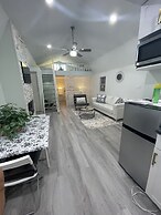 The Tiny Cottage in The Springs