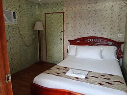 Casa de Robles Tanay Rizal