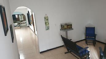 Mom's house colombia