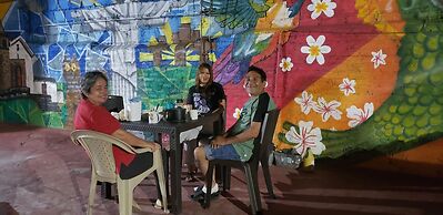 Mom's house colombia