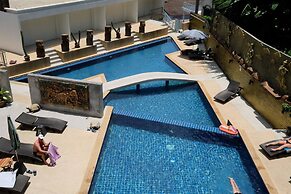 Beststayinphuket Poolview