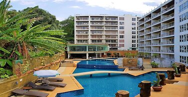 Beststayinphuket Poolview