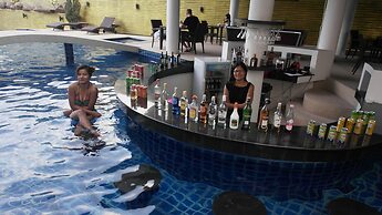 Beststayinphuket Poolview