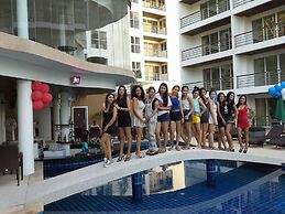 Beststayinphuket Poolview