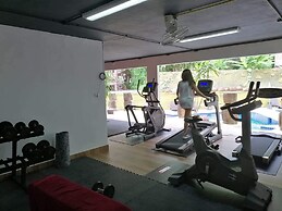 Beststayinphuket Poolview