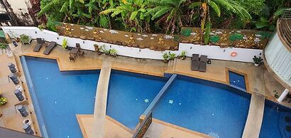 Beststayinphuket Poolview