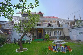 Boho Mansion - by Dumnu Homes