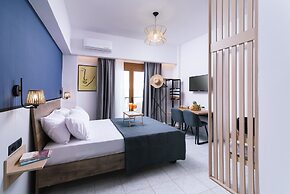 Alcyone Studios and Apartments