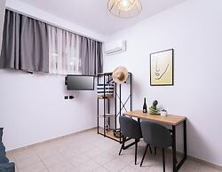 Alcyone Studios and Apartments