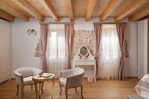 Rustic luxury villa Fulmin