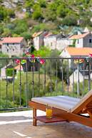 Rustic luxury villa Fulmin