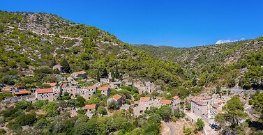 Rustic luxury villa Fulmin