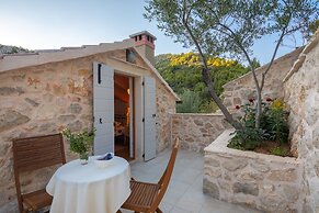 Rustic luxury villa Fulmin