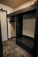 Cat & Lion Country Pub and Hotel