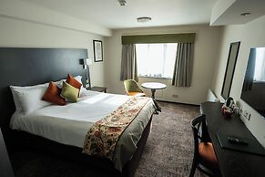 Cat & Lion Country Pub and Hotel