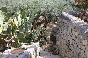 Masseria Fortificata Lo Zafferaneto