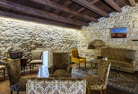 Masseria Fortificata Lo Zafferaneto