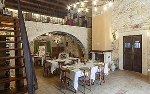Masseria Fortificata Lo Zafferaneto