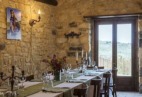 Masseria Fortificata Lo Zafferaneto