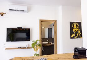 CDM VILLAS