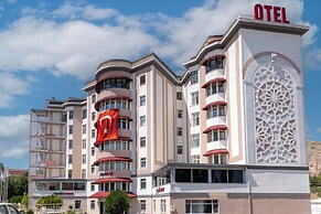 Tiryandafil Otel