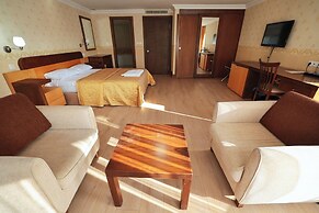 Tiryandafil Otel