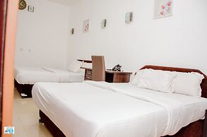 HOTEL EVEREST RDC