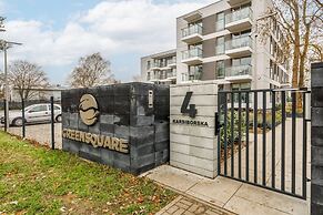 Modern Apartment Karsiborska by Renters