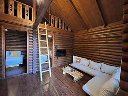 Wood Hills Hotel & Resort