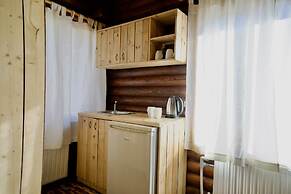 Wood Hills Hotel & Resort