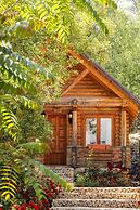 Wood Hills Hotel & Resort