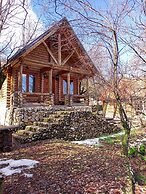 Wood Hills Hotel & Resort