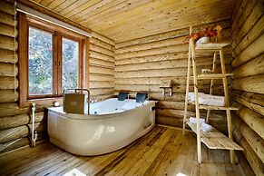 Wood Hills Hotel & Resort