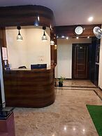 Hotel Crescent Shine