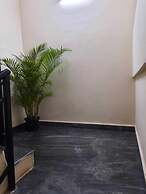 Hotel Crescent Shine