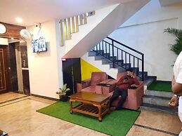 Hotel Crescent Shine