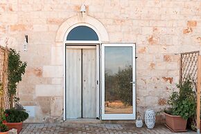 Sea and the City Apartment by Wonderful Italy