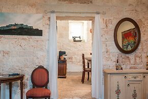 Sea and the City Apartment by Wonderful Italy