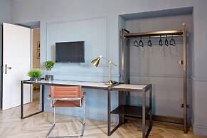 Eleganza nel Cuore di Napoli by Wonderful Italy