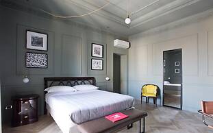 Eleganza nel Cuore di Napoli by Wonderful Italy