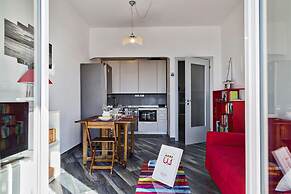 Sunset Apartment Above the sea by Wonderful Italy