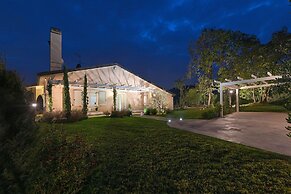 Villa Daniela con Piscina Vista Lago by Wonderful Italy